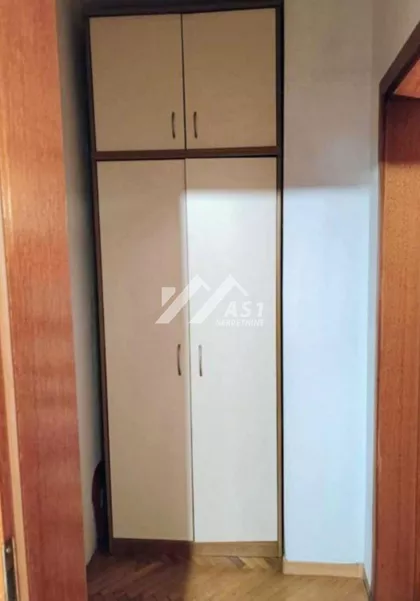 Trg majke Jevrosime | 4zida.rs