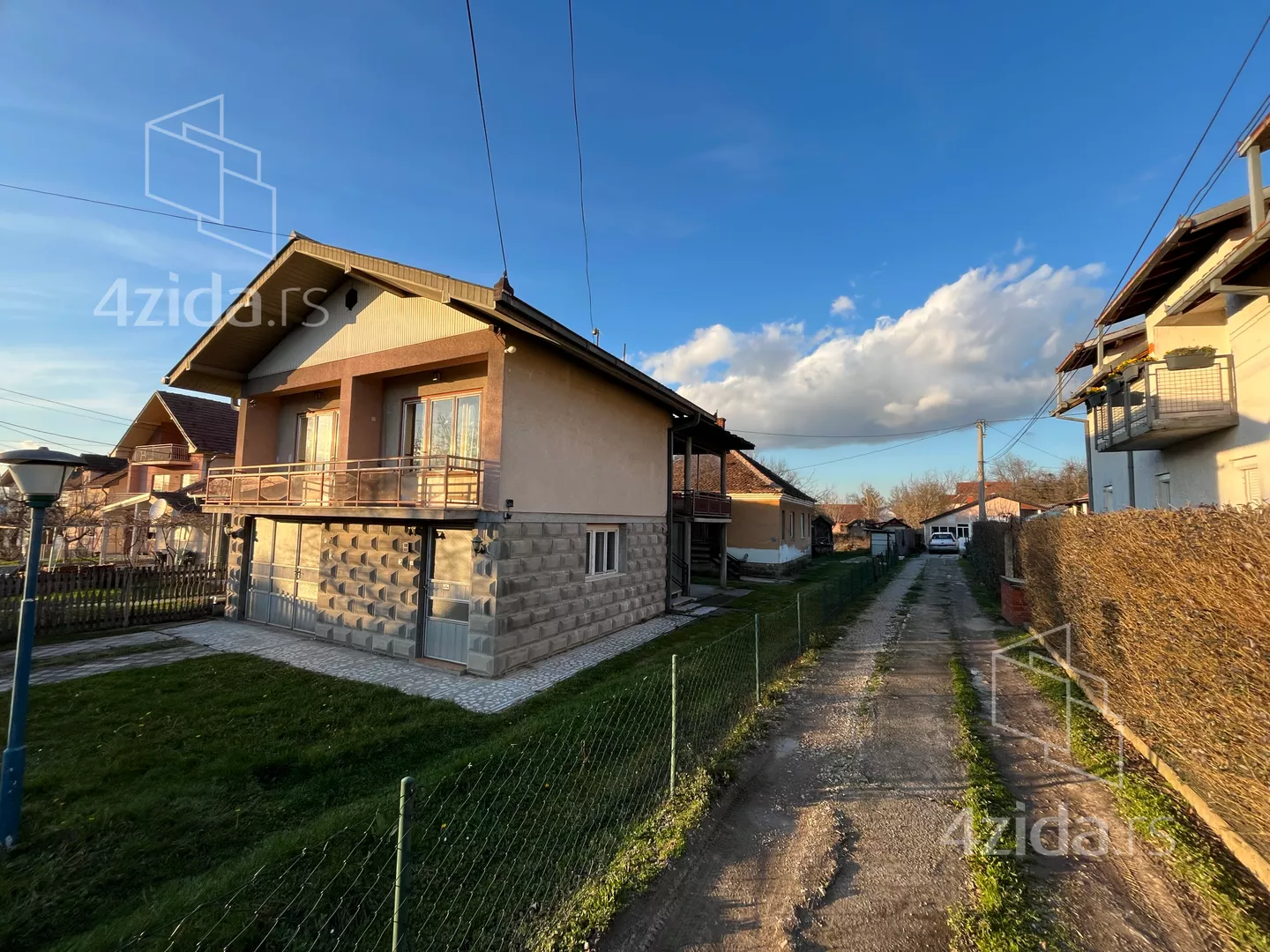 2-etažna kuća | 4zida