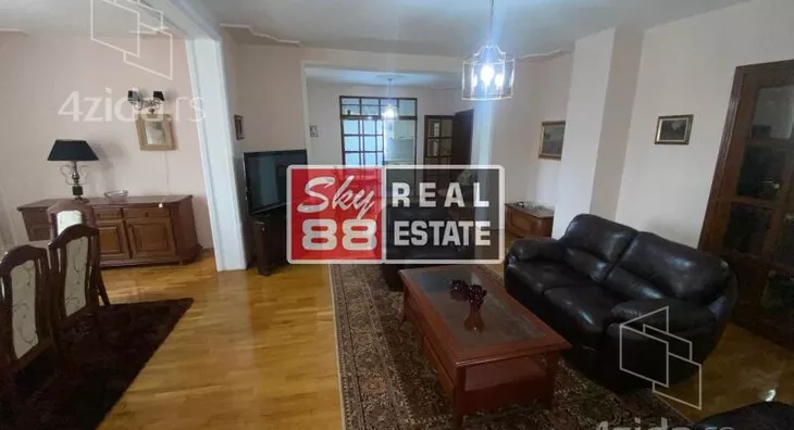 Šestosoban stan | 4zida