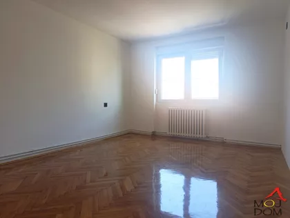 Adamovićevo Naselje | 4zida.rs
