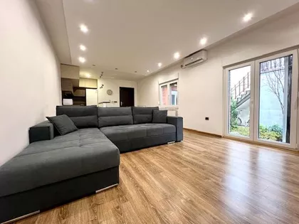 Crveni Krst Zvezdara | 4zida.rs