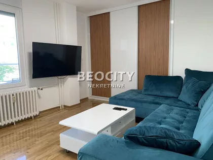 (Super Vero)  - Bulevar Arsenija Čarnojevića | 4zida.rs