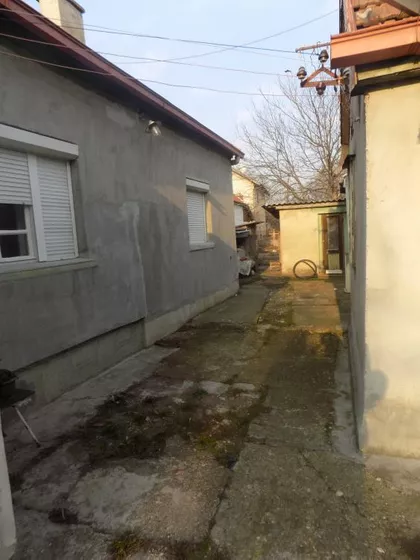 Železnička stanica | 4zida.rs