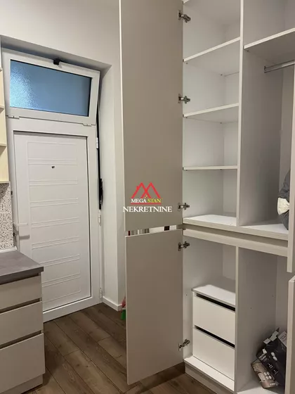 Poštanska | 4zida.rs