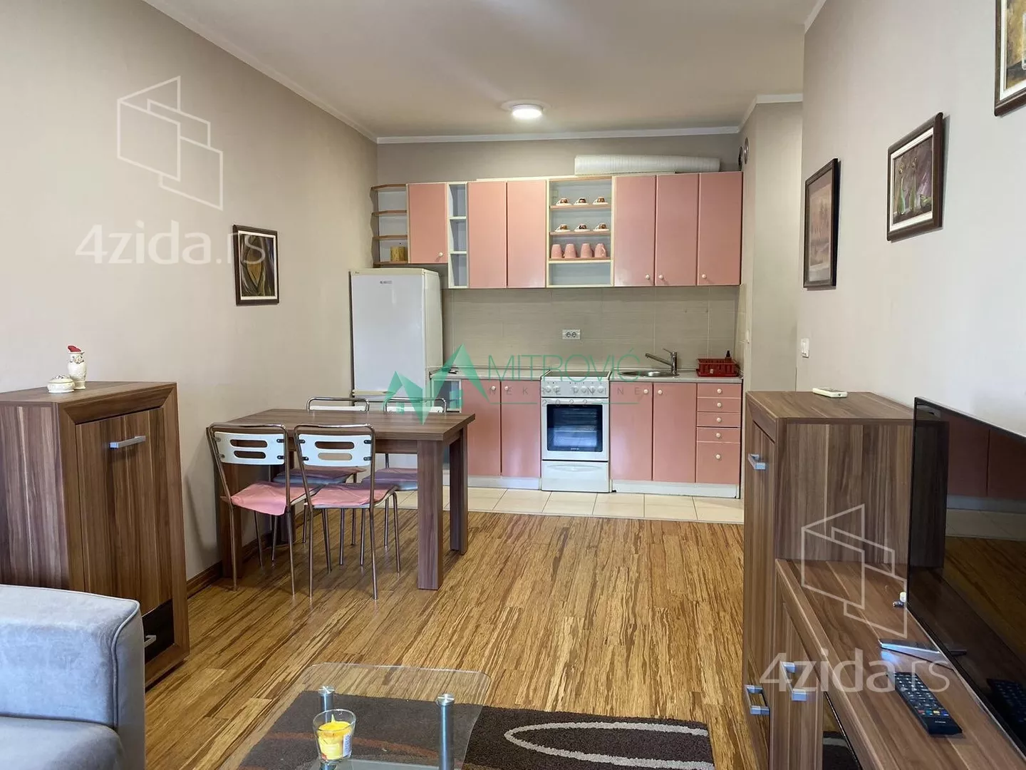 Garsonjera | 4zida