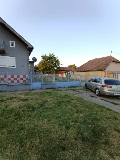 Veljka Vlahovića 20 | 4zida.rs