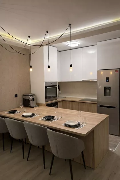 Lekino Brdo | 4zida.rs