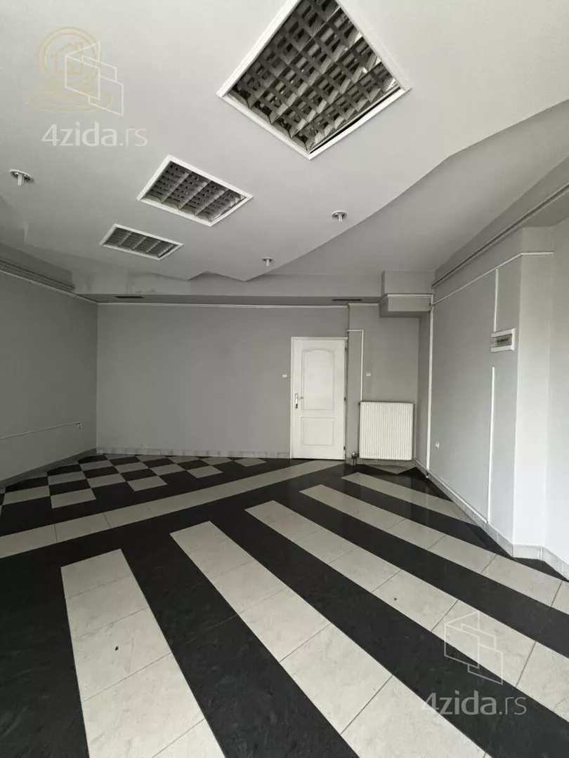 Poslovni prostor | 4zida