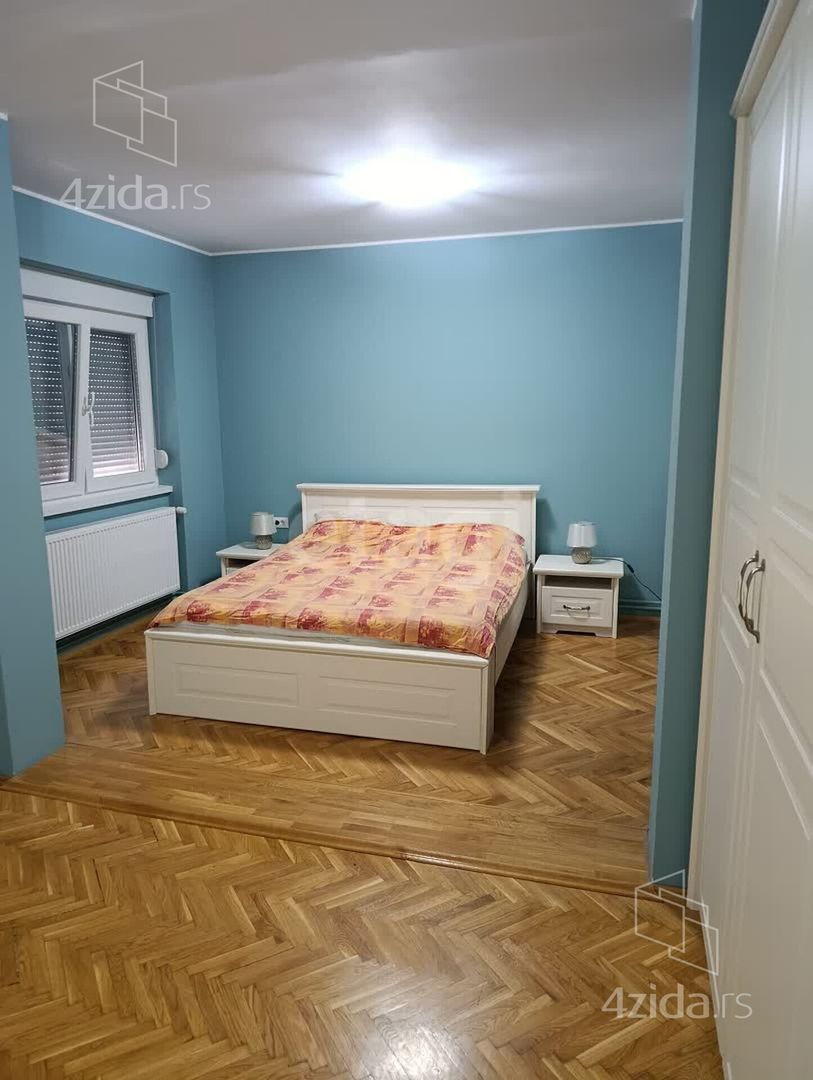 Kuća – Zrenjanin - Više