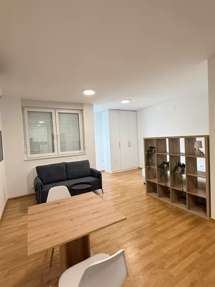 Gutenbergova 11 | 4zida.rs