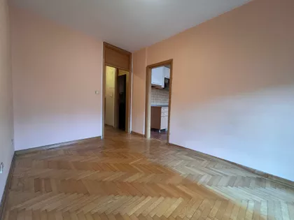 Sarajevska | 4zida.rs