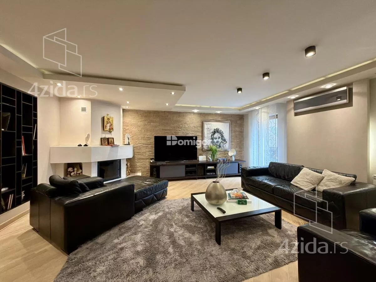 Petosoban stan | 4zida