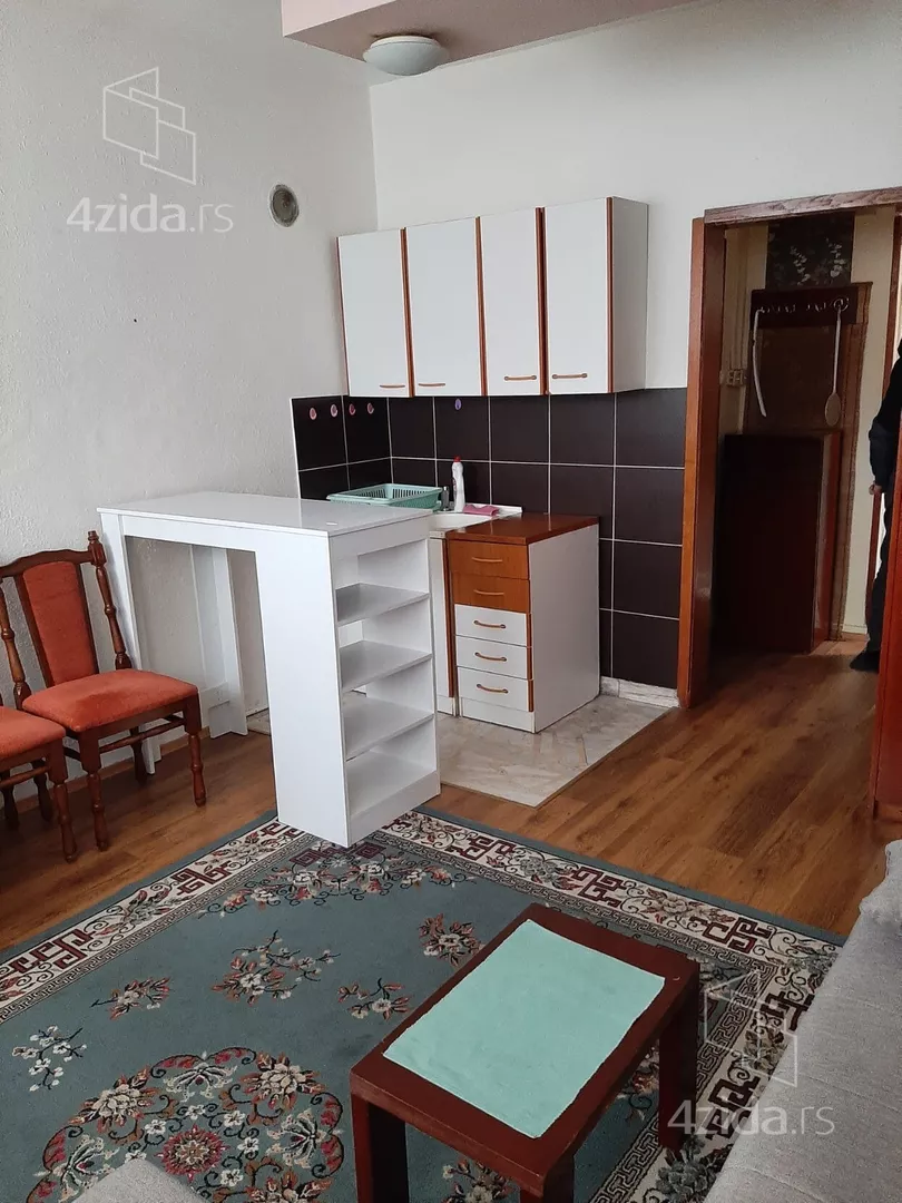 Garsonjera | 4zida