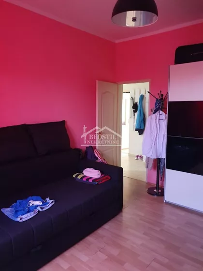 Lole Ribara (Ovča) | 4zida.rs