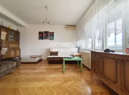 Majora Omera Mehića | 4zida.rs