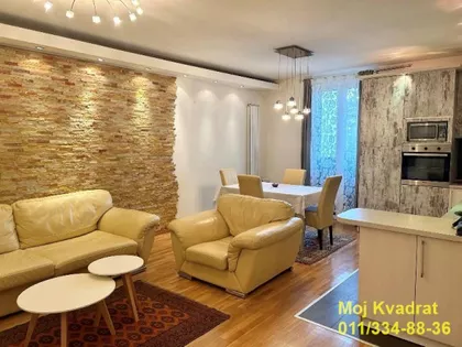 Gospodara Vučića | 4zida.rs