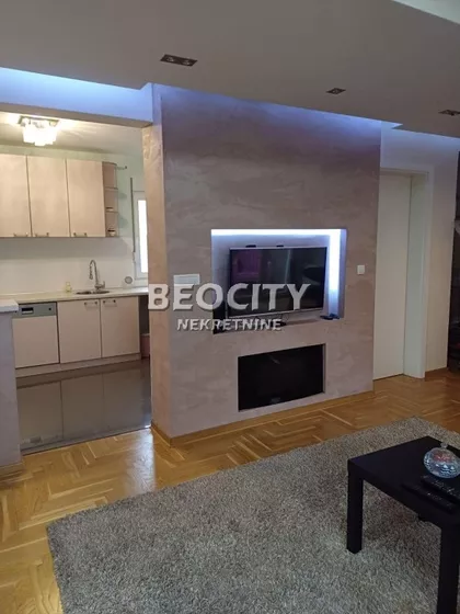 Dragana Rakića | 4zida.rs