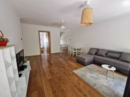 Karađorđeva 19 | 4zida.rs