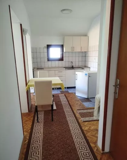 Ugrinovački Put | 4zida.rs