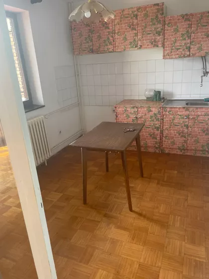 Kolonija | 4zida.rs