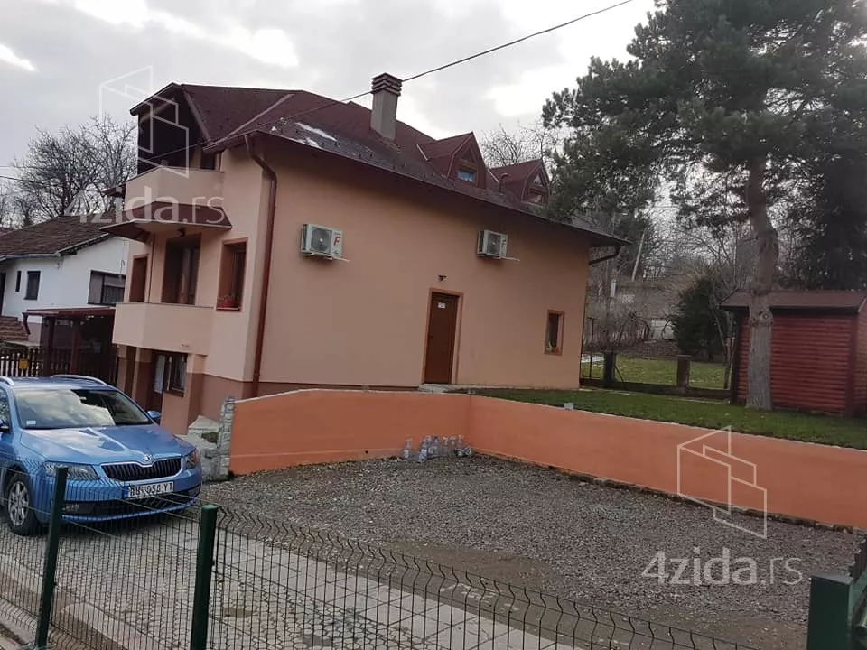 Garsonjera | 4zida