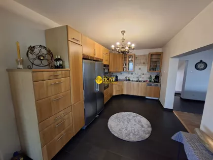 Nabokovljeva | 4zida.rs