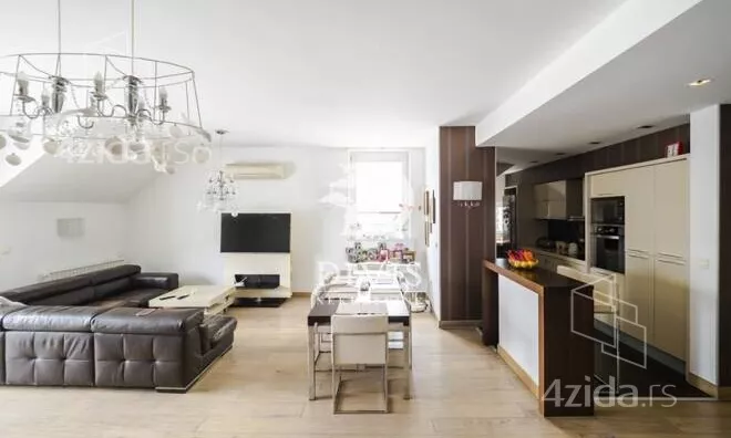 Petosoban stan | 4zida