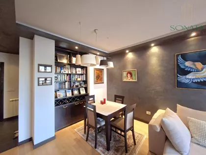 Vukov Spomenik | 4zida.rs