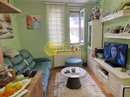 Ace Joksimovića | 4zida.rs