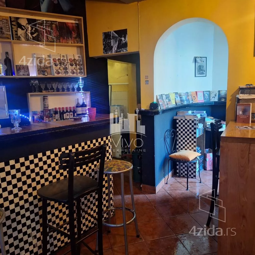 Poslovni prostor | 4zida