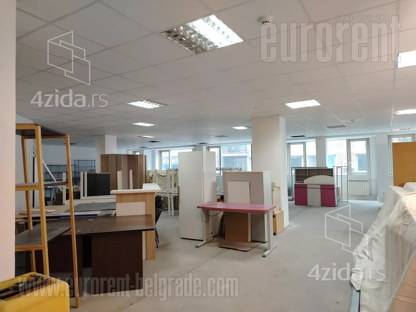 Poslovni prostor | 4zida