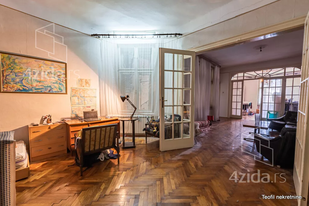 Troiposoban stan | 4zida