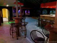 Lokal | 4zida