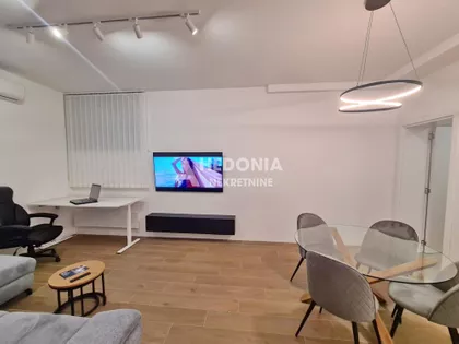 Velisava Vulovića | 4zida.rs