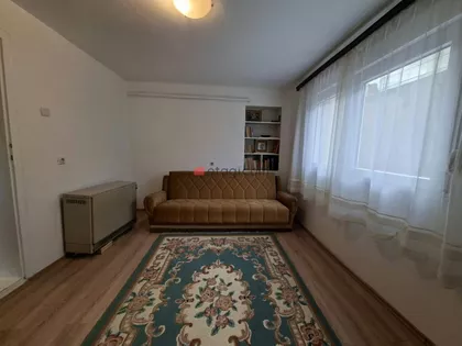 Apelovac | 4zida.rs