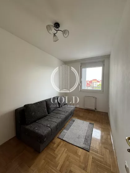 Bulevar Cara Lazara | 4zida.rs