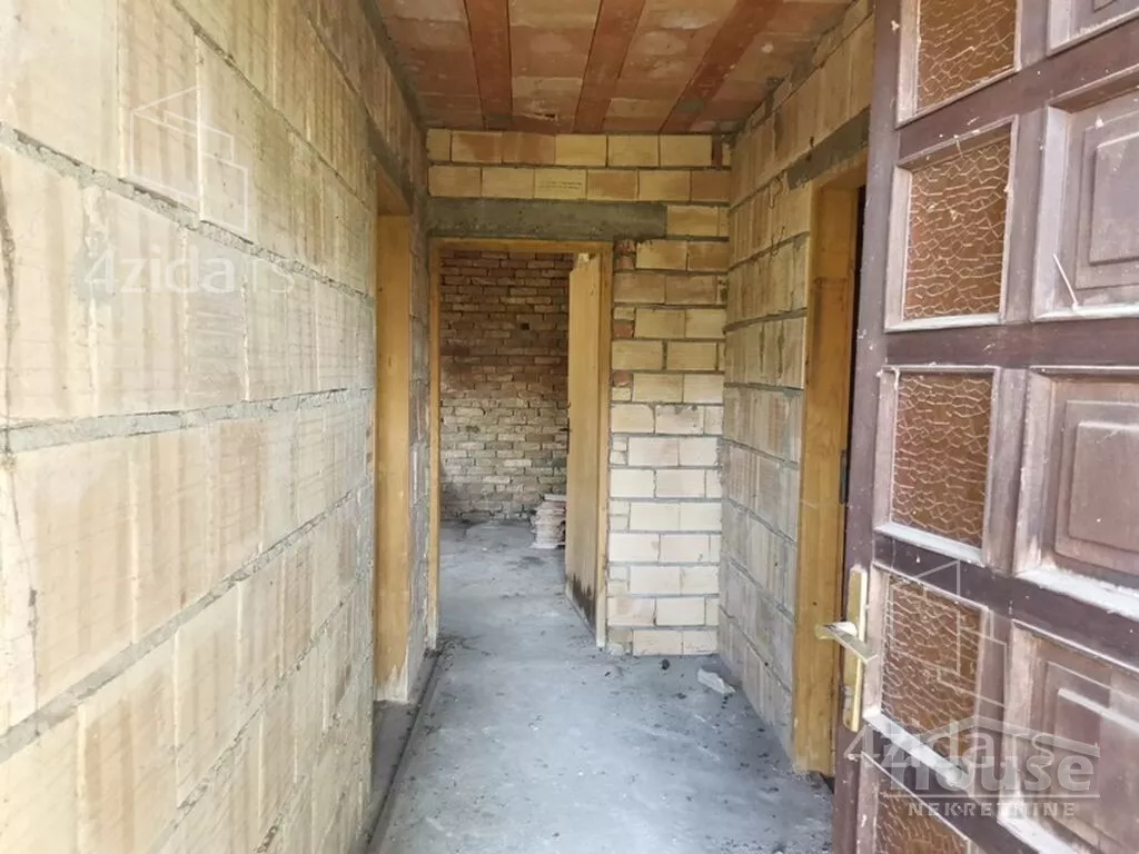 Дом · 76 m² · Beočin