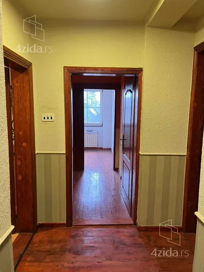 Cara Dušana | 4zida.rs