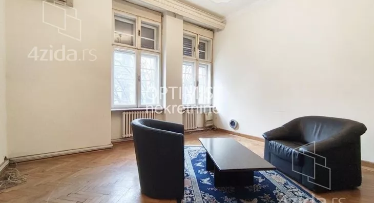 Šestosoban stan | 4zida