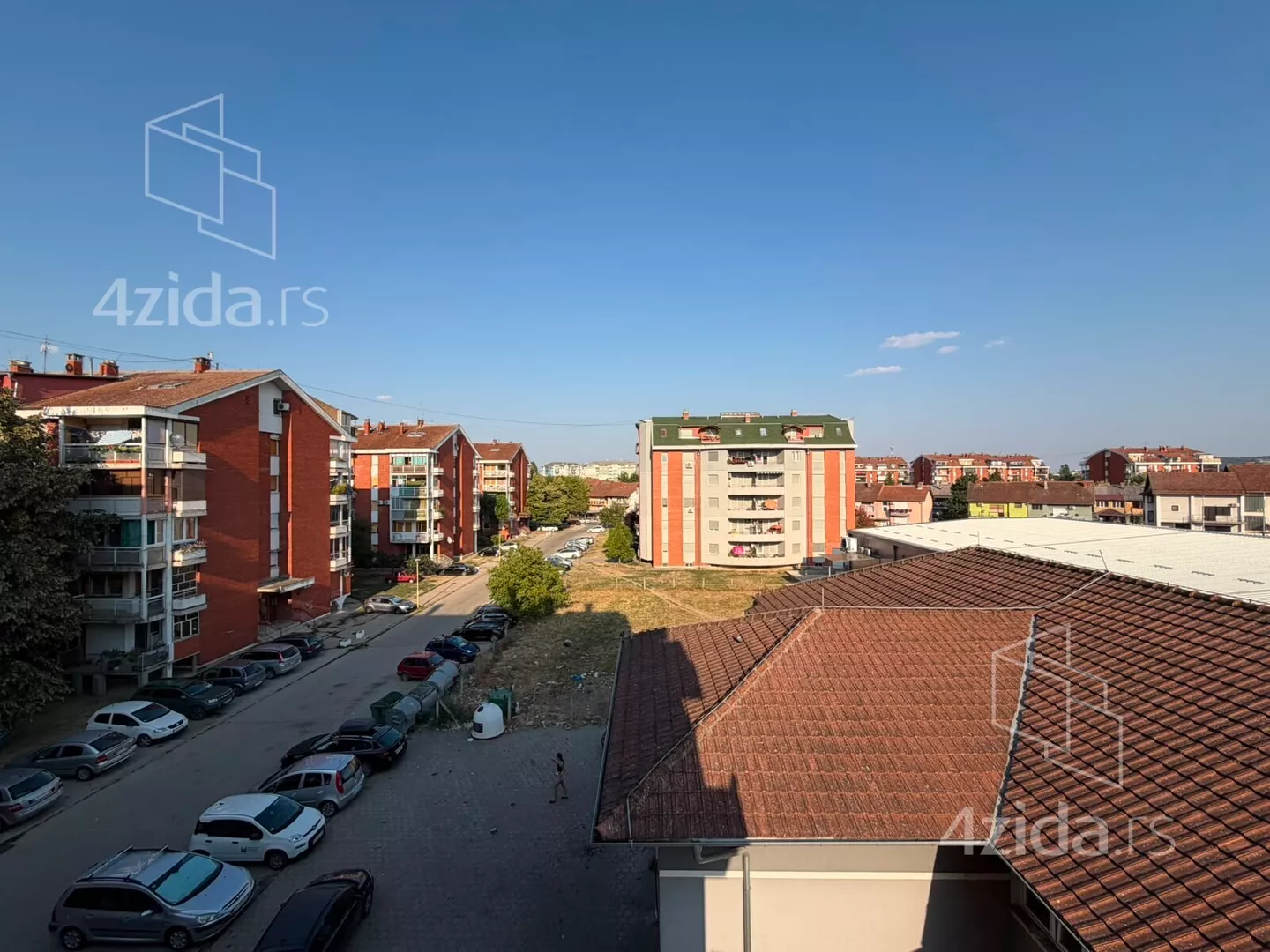 Troiposoban stan | 4zida