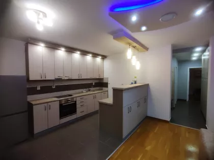 Toše Jovanovića | 4zida.rs