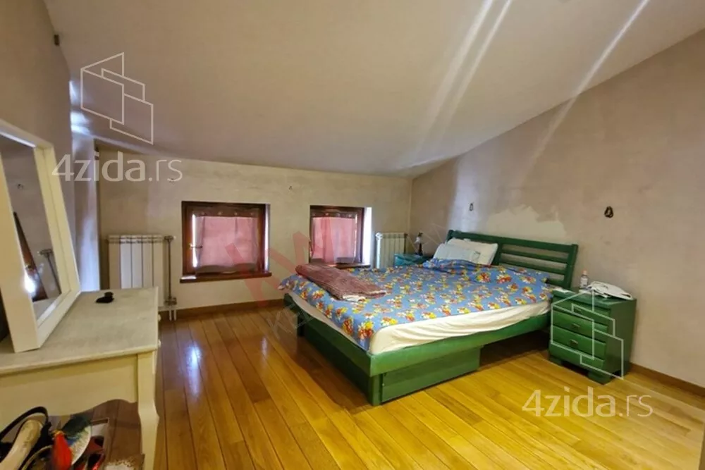 3-etažna kuća | 4zida