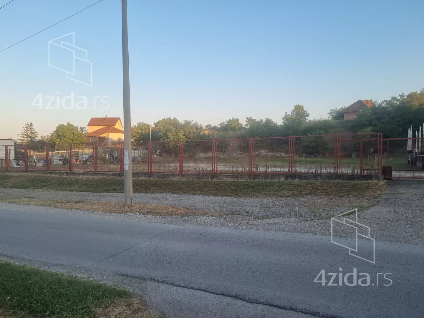 Industrijsko zemljište | 4zida