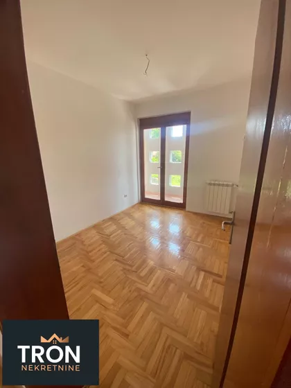 Nemanjina | 4zida.rs