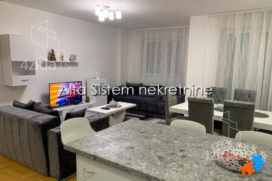 Četvorosoban stan | 4zida