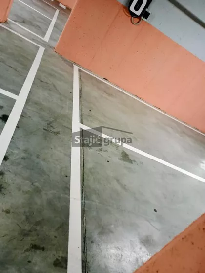 Batutova | 4zida.rs