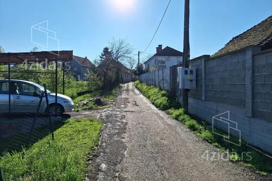 Građevinsko zemljište | 4zida