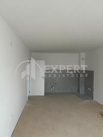 Cara Dušana | 4zida.rs