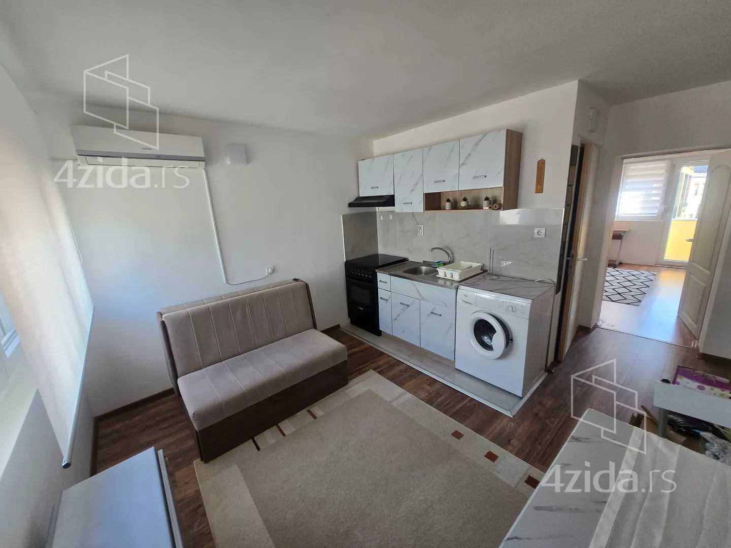 Jednoiposoban stan | 4zida