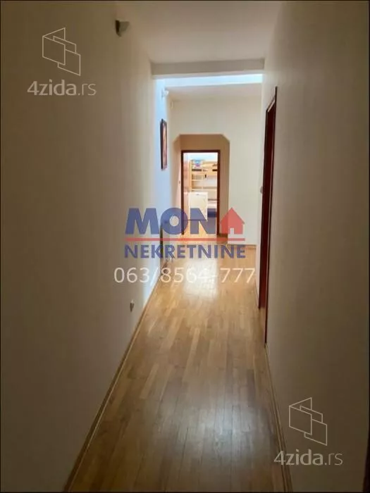 Šestosoban stan | 4zida